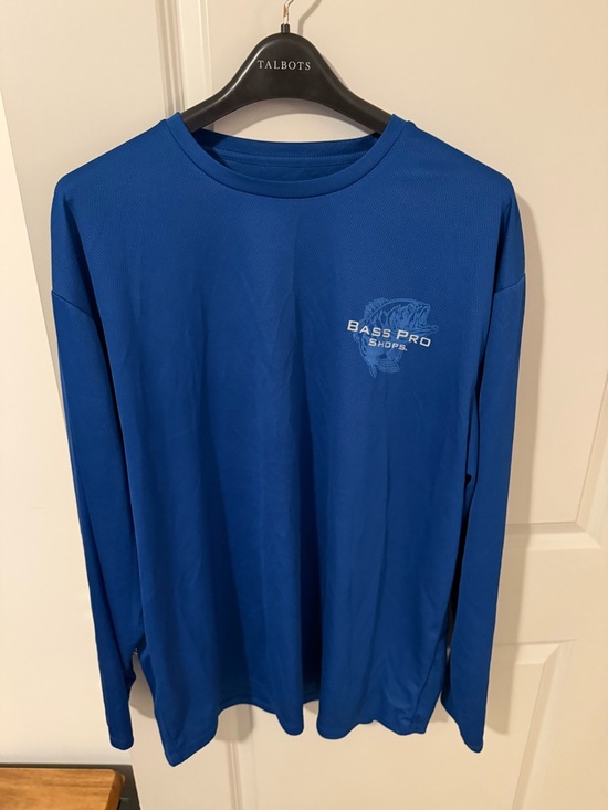 Bass Pro Shops Other - Bass Pro Shops Men’s Long-Sleeve Crewneck in Bright Blue